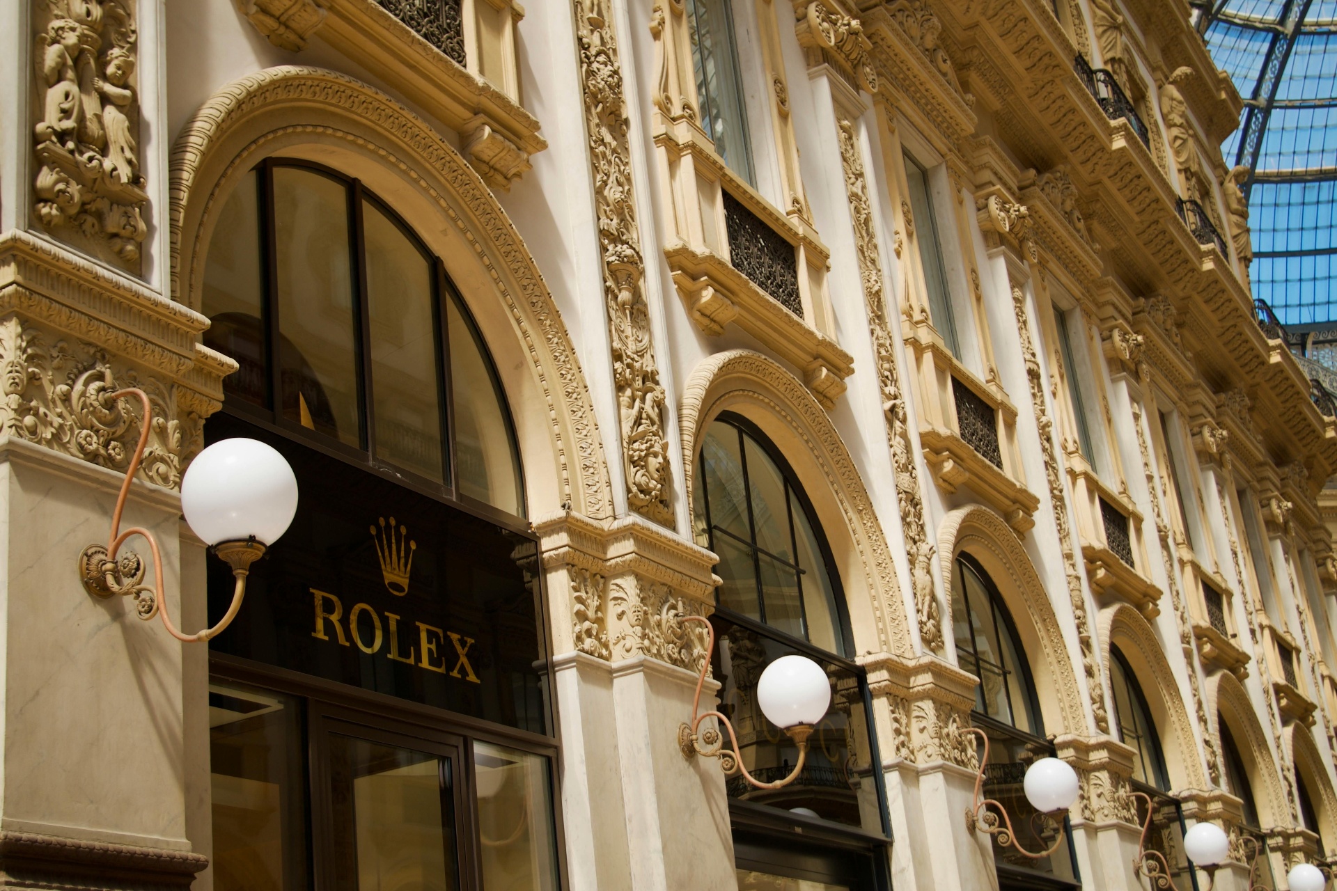 Luxe — Horlogerie, joaillerie, accessoires
