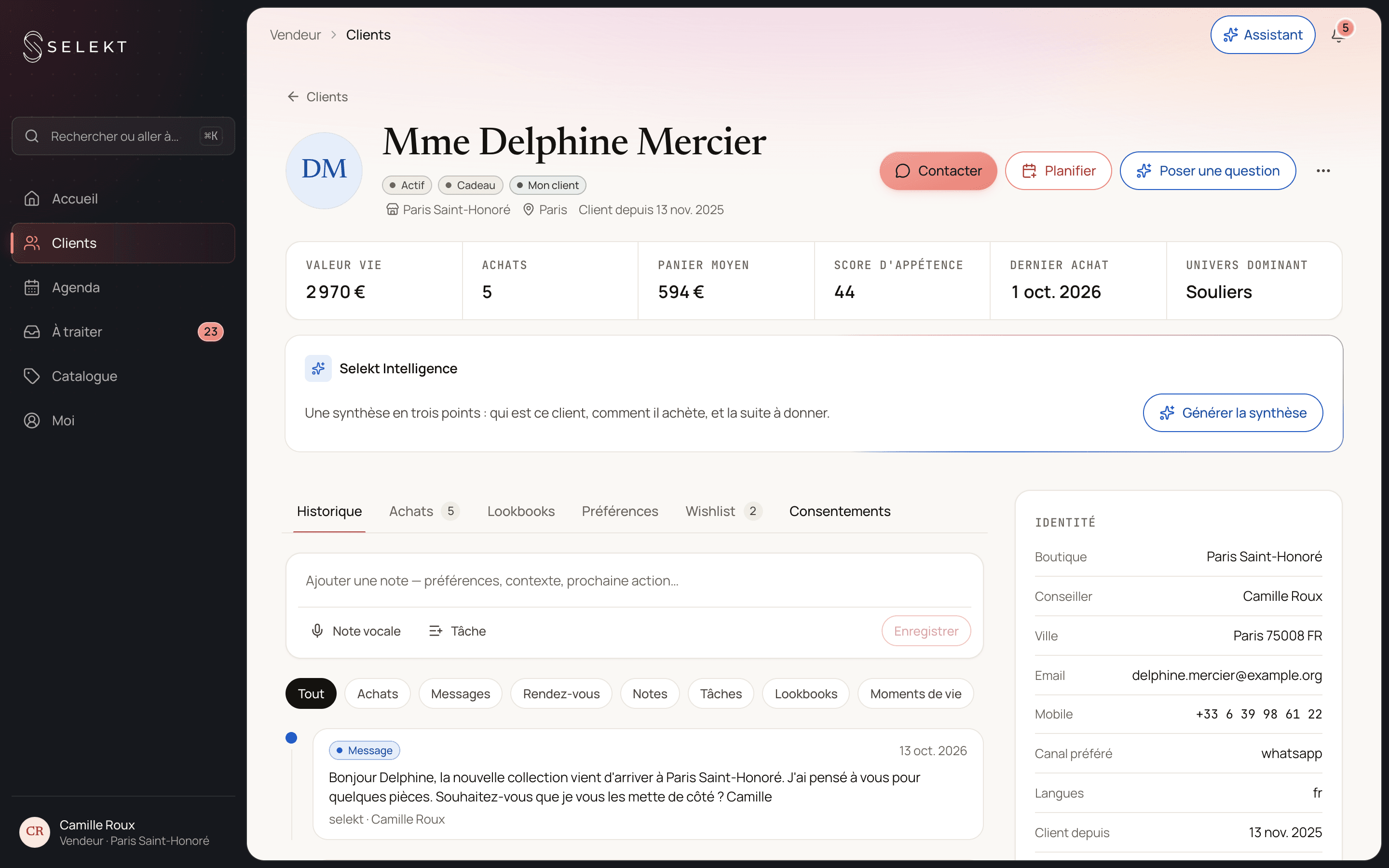 Selekt — fiche client 360 : historique, préférences, échanges