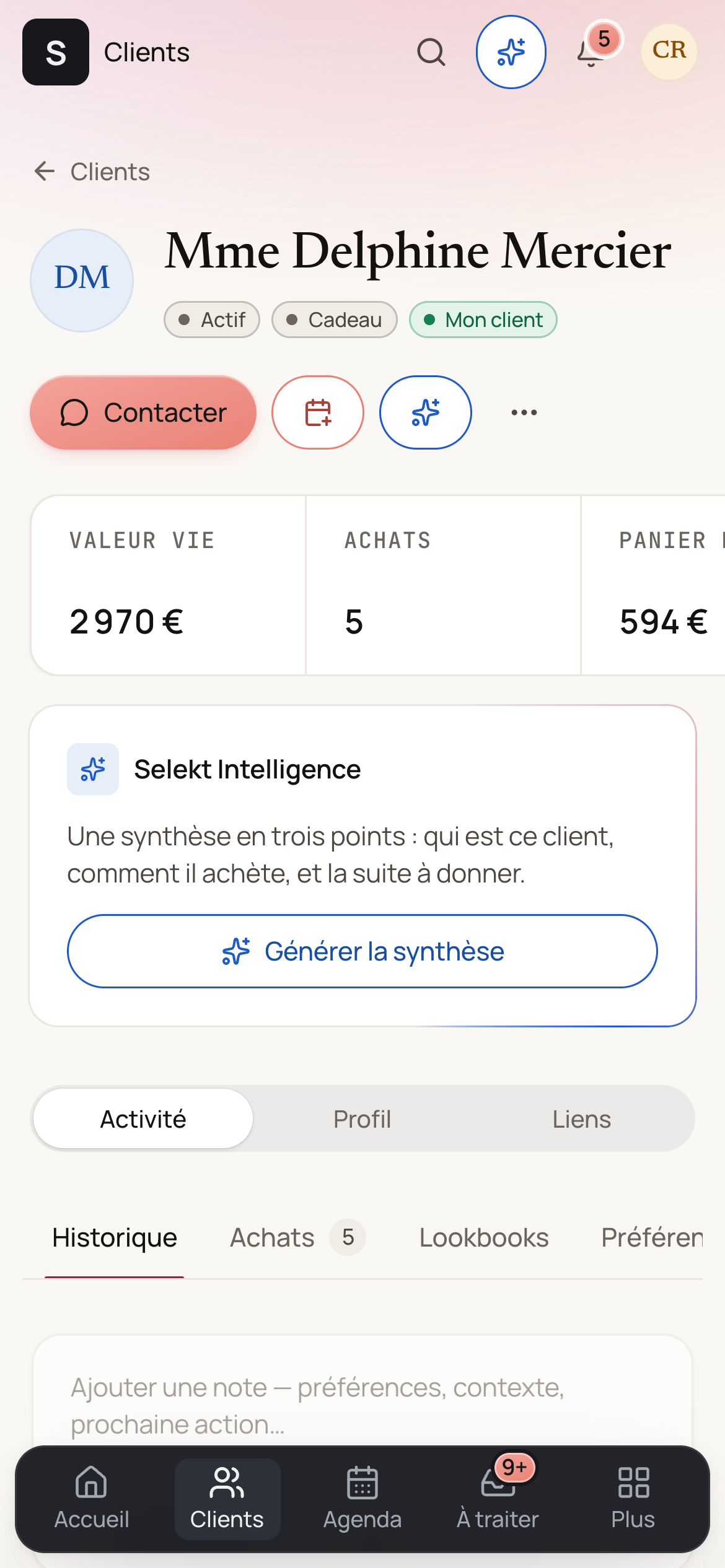 Écran mobile Selekt : fiche client 360 du vendeur